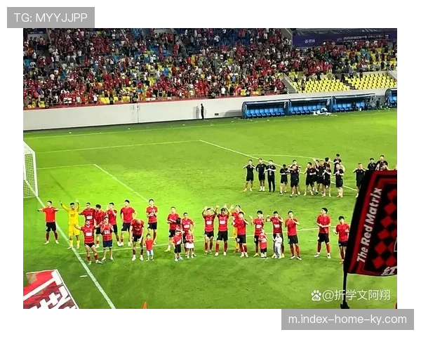 武里南联客场1比0攻克凤凰山 蓉城主场不败金身告破 武里南联客场1比0攻克凤凰山 蓉城主场不败金身告破